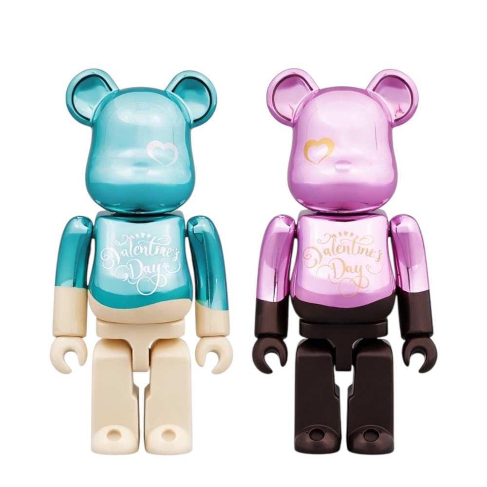 PRE-OWNED BEARBRICK 100% VALENTINE 2018